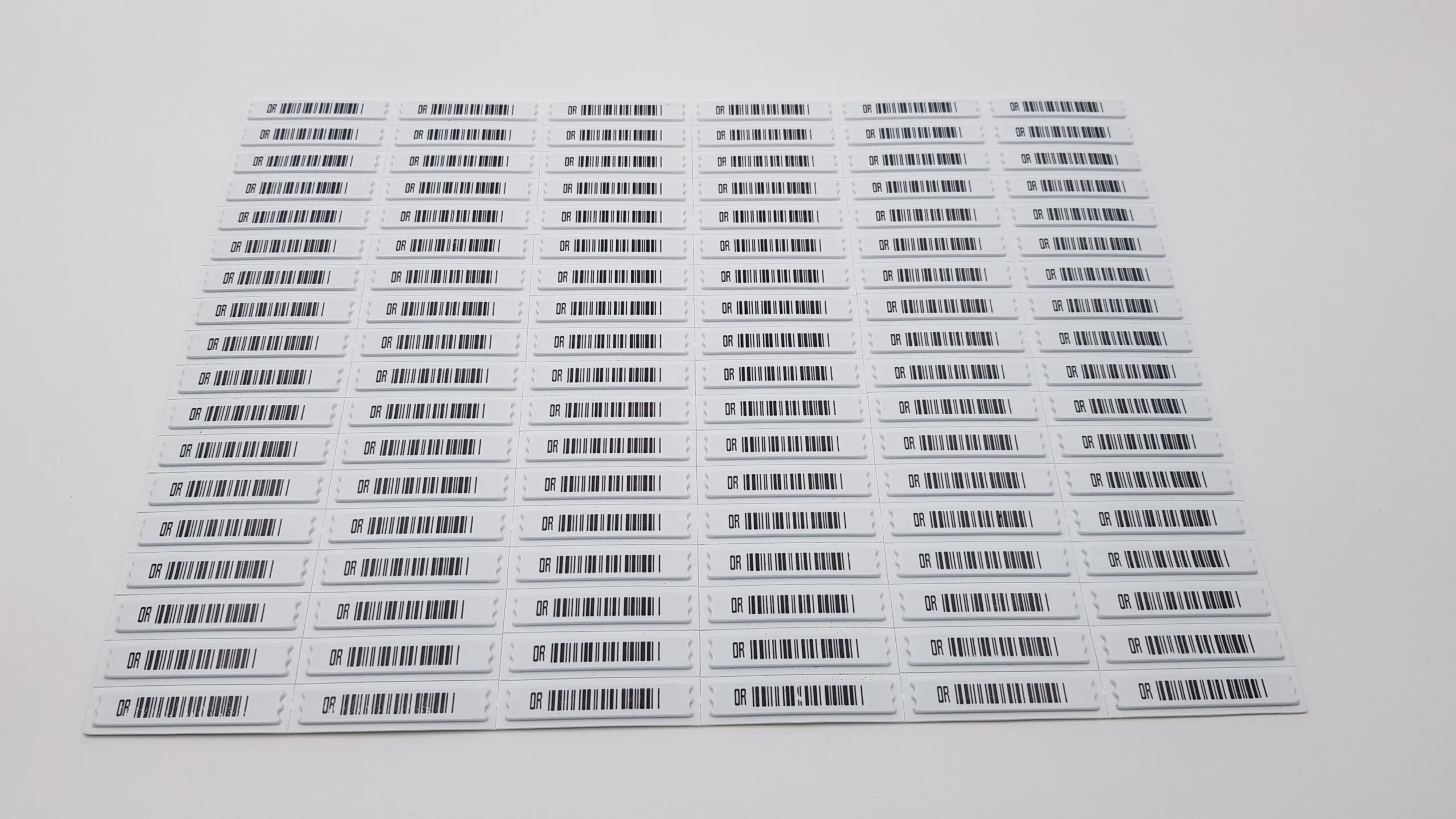 AM Label Model DR Barcoded (Pack of 1000)